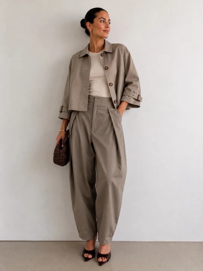 Faltenhose Damen Stoffhose Taupe High Waist mit seitlichen Falten Elegant Modern