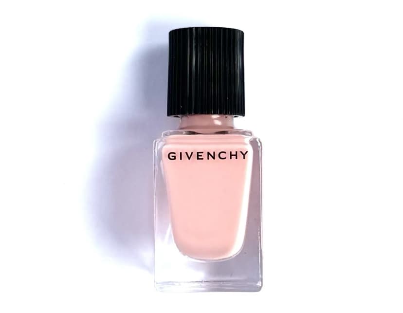 Givenchy Le Vernis Nail Lacquer Nail Color 10ml No.02