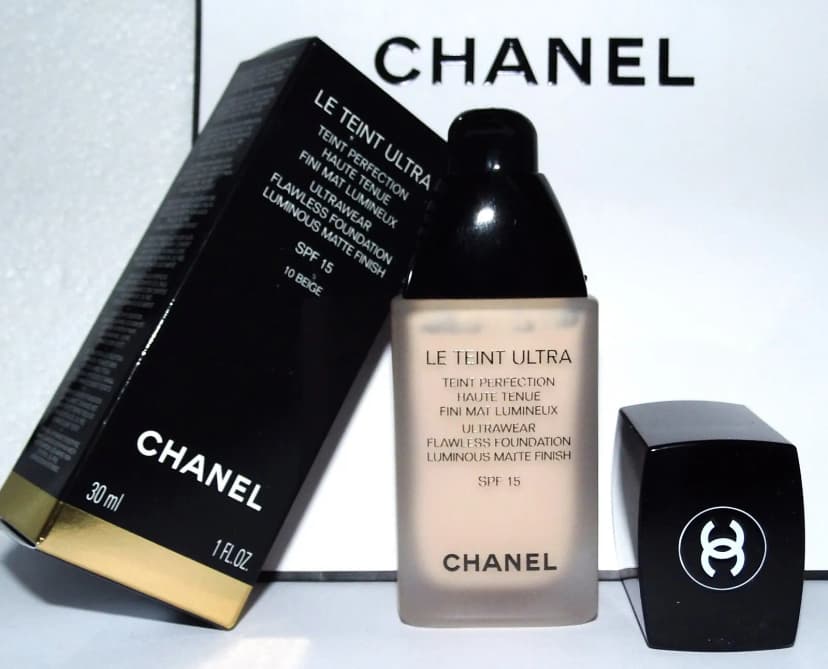 Chanel Le Teint Ultra Ultrawear Foundation No. 10 Beige 30ml