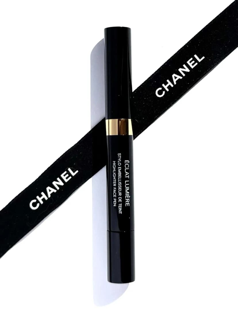 Chanel Eclat Lumiere Highlighter Face Pen No.40 Beige Moyen