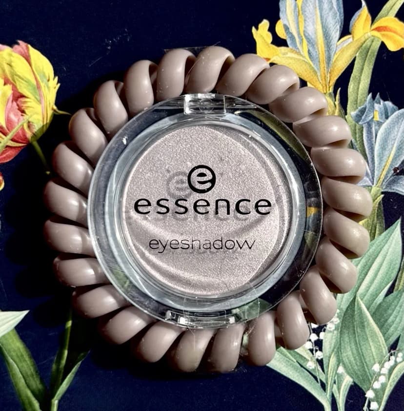 Essence Super Soft & Long Lasting Eyeshadow No. 10 Dance Mauve