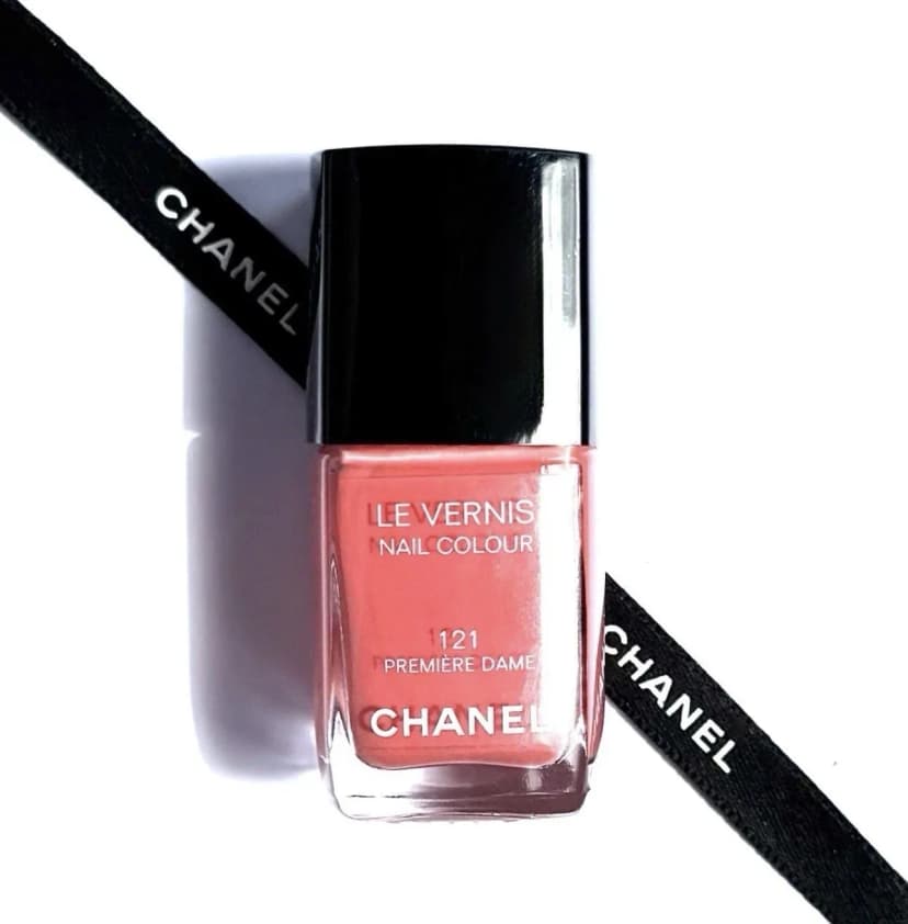 Chanel Le Vernis Color 121 Premiere Dame 13ml