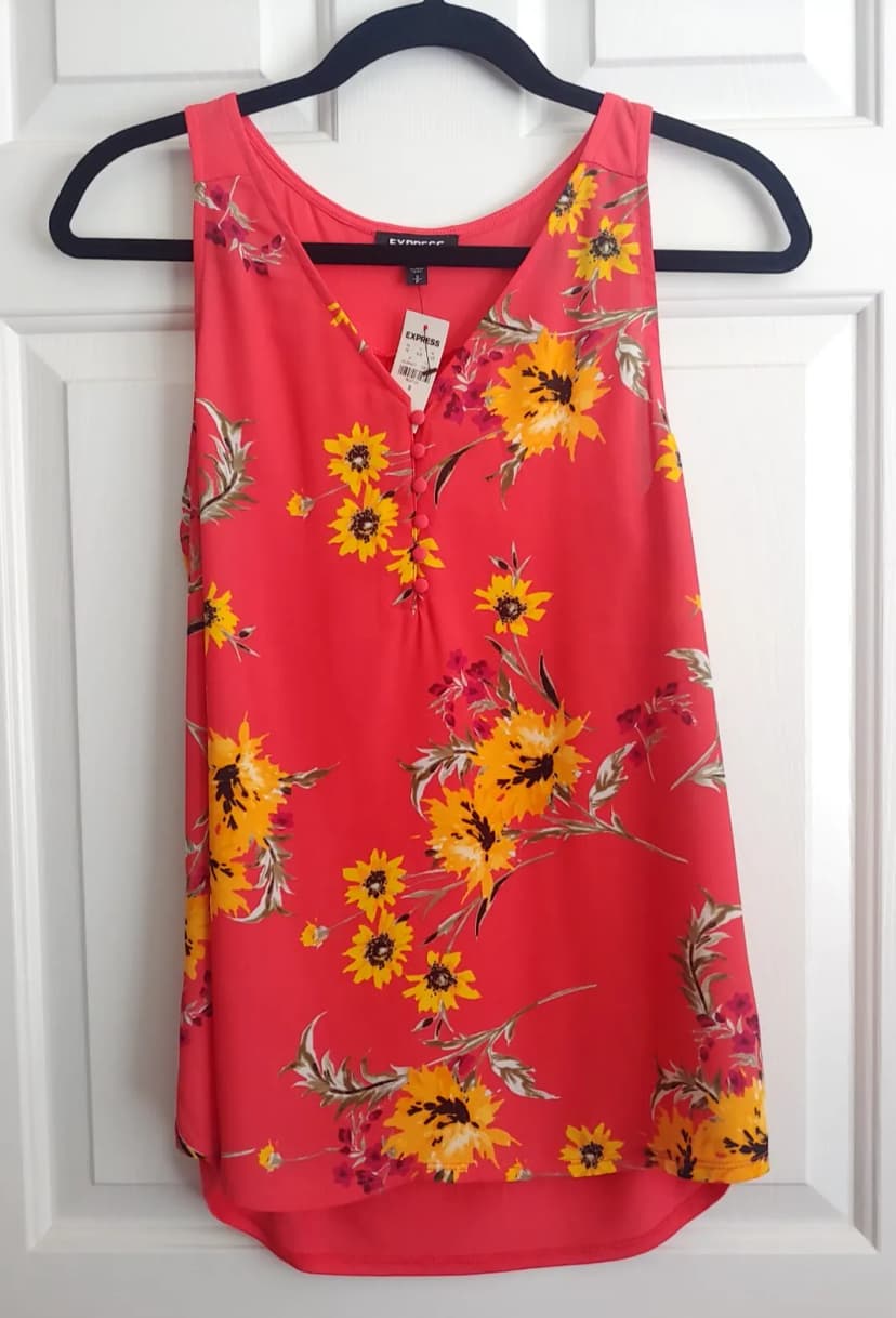 Express rotes ärmelloses Top mit Blumenmuster Größe Small neu mit Etikett