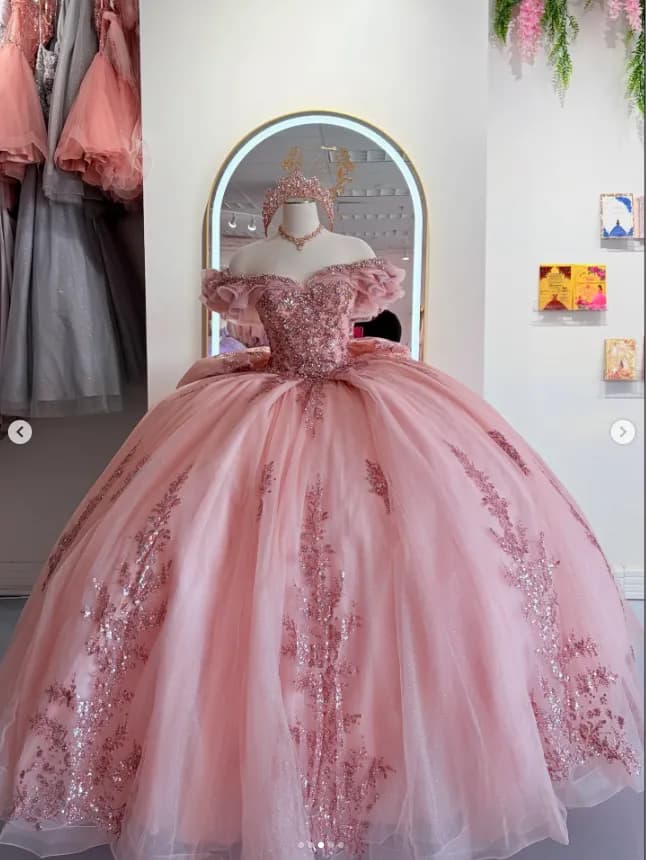Süßes rosa Quinceanera Kleider Glitzer Pailletten Applikationen Schulterfrei