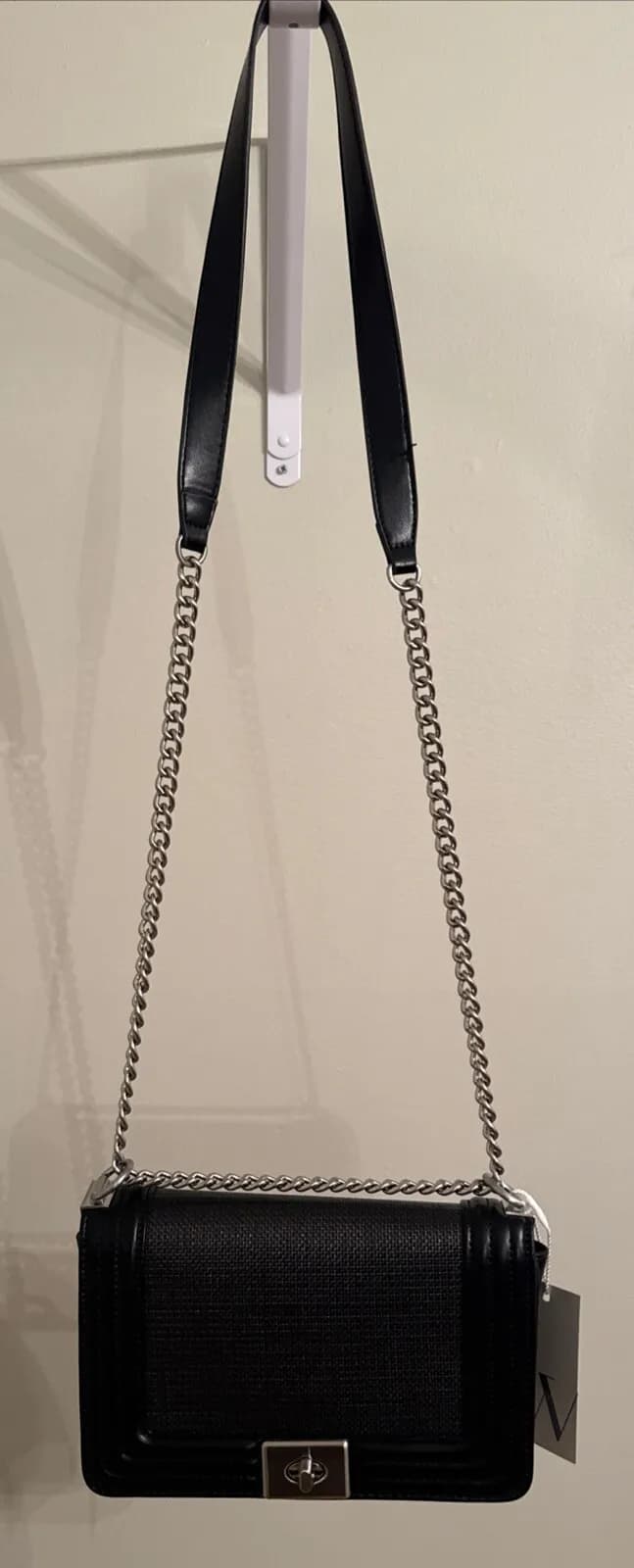 Worthington Umhängetasche Schwarz Silber Kette Neu