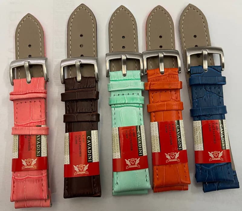 22 mm Leder Uhren Armbänder in 5 Farben erhältlich Kroko Prägung – neu – Uhren & Schmuck – überwiegend beige – Foto 1 von 5
