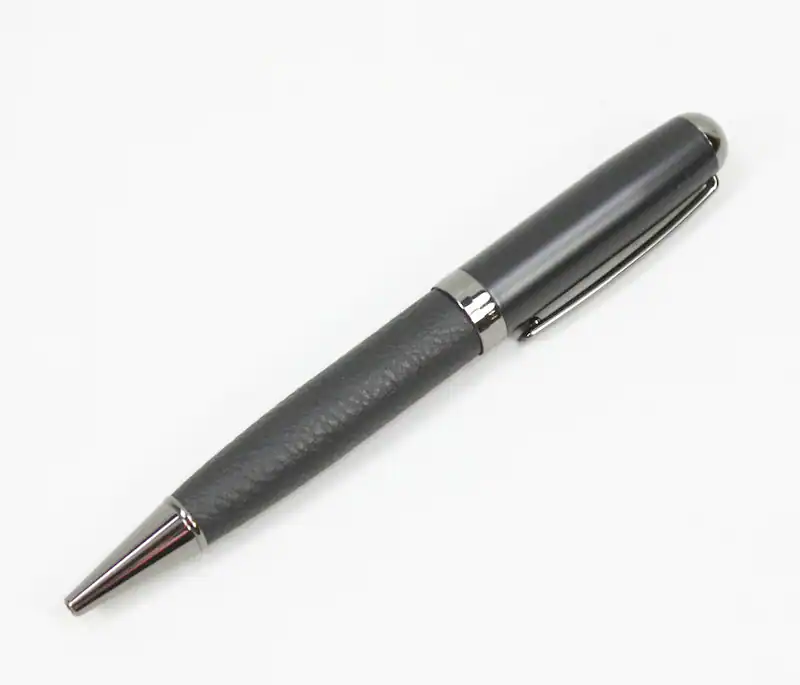 Hugo Boss Advance Grained Kugelschreiber ballpoint HSU9984A (89) (17) – neu – Sonstiges – überwiegend weiß