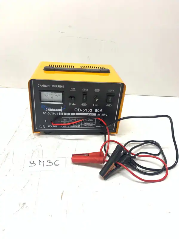 BM36 Batterieladegerät 12V 24V Starthilfe 60A KFZ PKW LKW Werkstatt Ladegerät – neu – Autos – überwiegend weiß – Foto 1 von 3