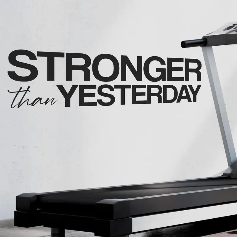 | Stärker als gestern | Motivierendes Wandtattoo Zitat Aufkleber für Home Gym E