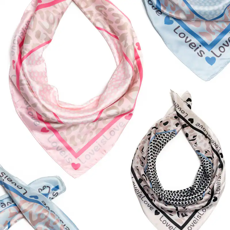 Vierecktuch Halstuch Love is Love Herz Leo-Muster Bandana Nickituch Sommer Tuch