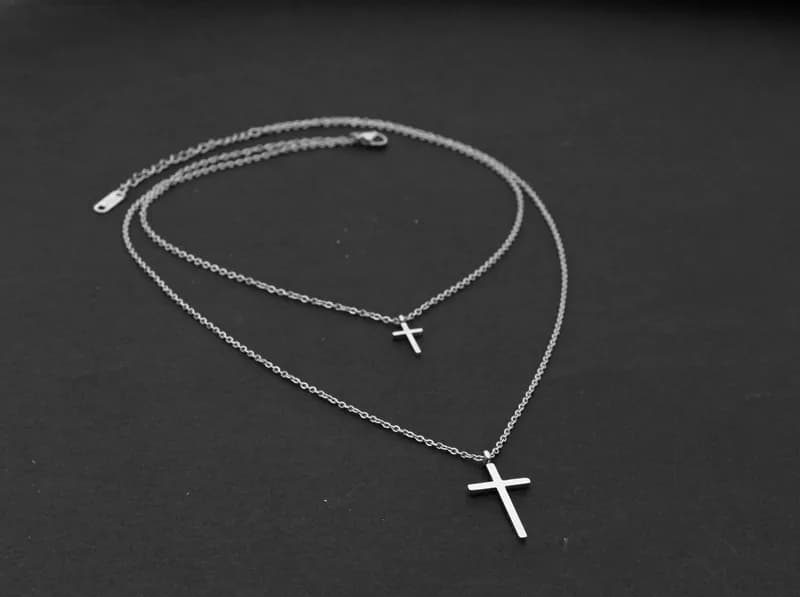 Kreuzkette Damen Herren Edelstahl Kreuz Doppelkette Faith Halskette Silberfarben