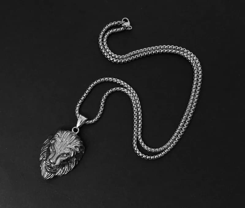 Halskette Löwe Anhänger Biker Herren Löwenkopf Silberfarben Edelstahl Kette