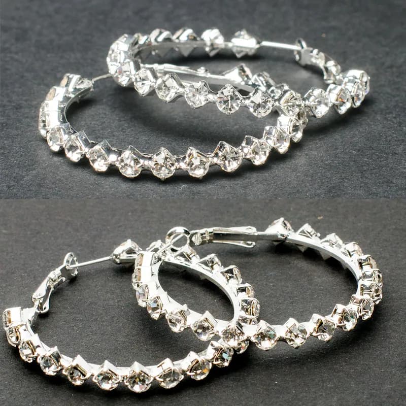 Silberfarbene Strass Creolen Damen Ohrringe mit Zackenmuster Bling Ohrschmuck