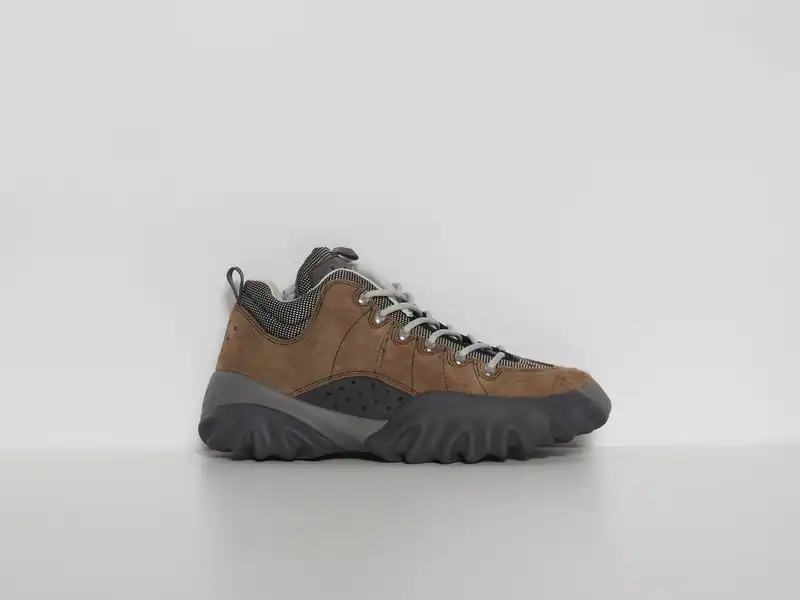 Oakley x Brain Dead Herren Edge Boots Braun Wildleder Größe 41 EU