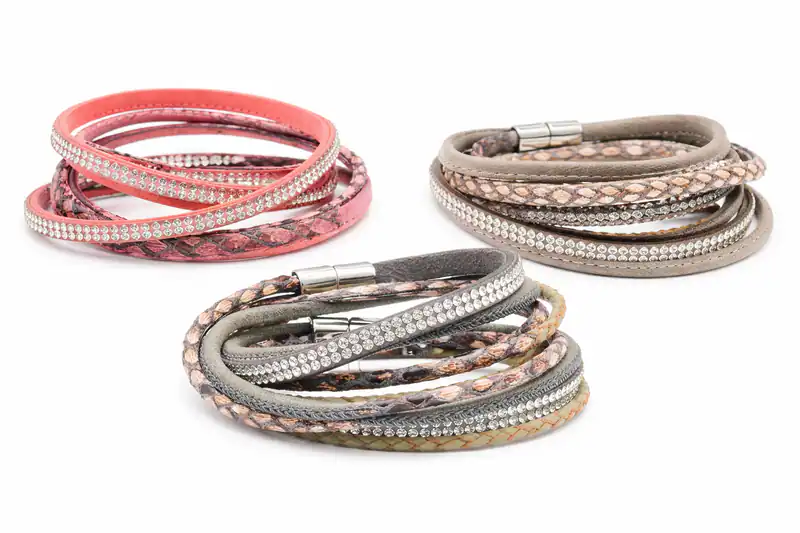 Wickelarmband 4strängig Strass Leo Look Armband geflochten Magnetverschluss
