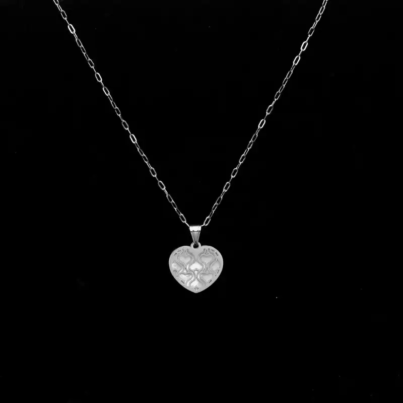 Edelstahl Frauen Halskette mit Herz Cut-Out Perlmutt-Optik Silberfarben Geschenk