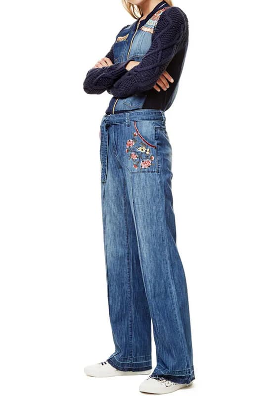 Desigual Jeans Blau Bestickt Blumen Gr. 26 W26 Damen Straight 17WWDD18