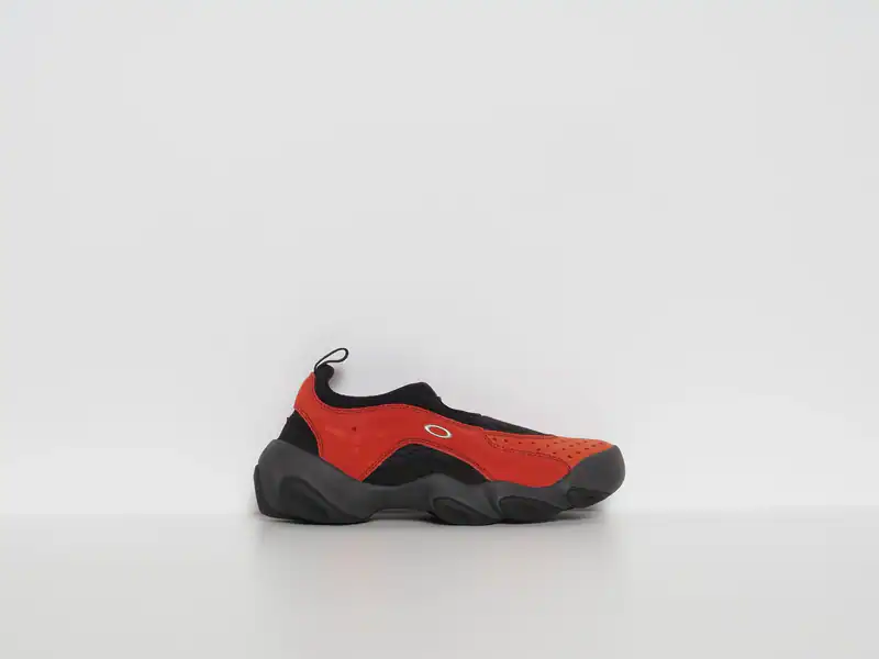 Oakley x Brain Dead Herren Flesh Sandalen Rot Wildleder Größe 41 EU