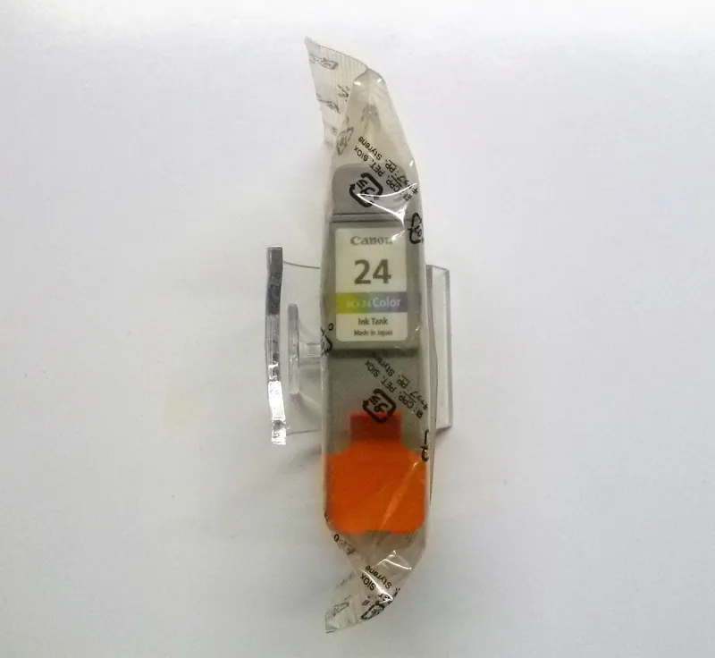 Original Canon BCI-24 C color S200 S300 i250 i320 i350 i450 i470D -- o.V.