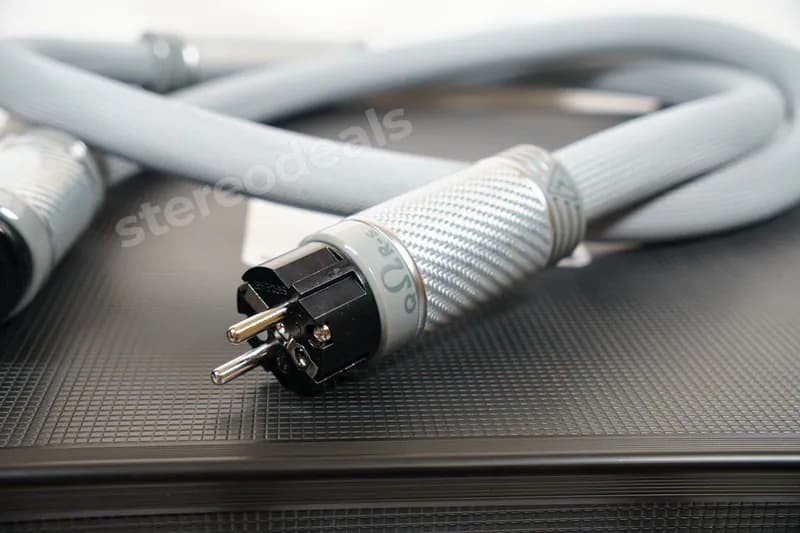 Shunyata Research OMEGA QR - Reference Power Cable 2.0m (Open Box)