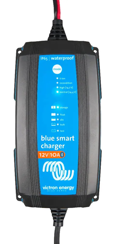 Victron Blue Smart IP65 Ladegerät 12/10(1) 230V CEE 7/17 BPC121032064R
