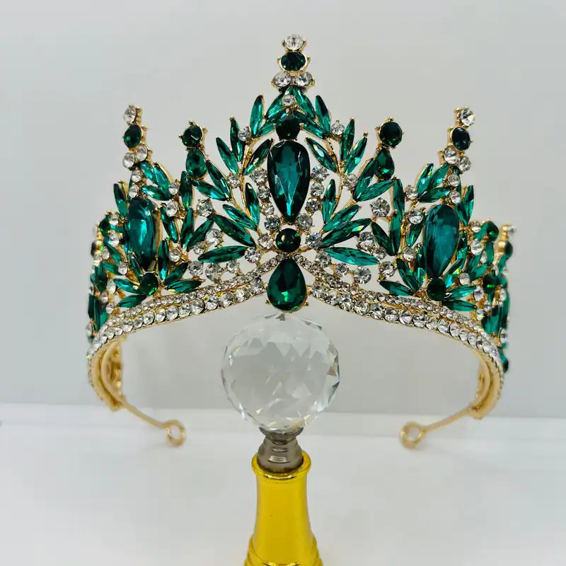 Teklemon Tiara Kristallkrone Queen Diadem in Gold mit Smaragdgrünen Strasssteine