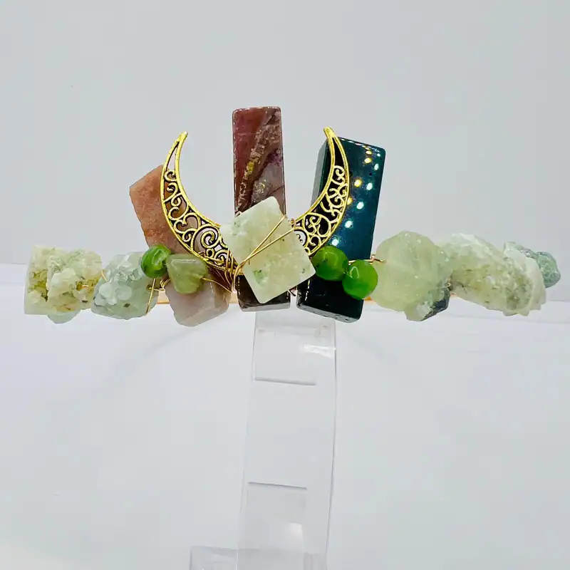 Tiara Kristallquarz Krone mit Mondmotiv Crystal quartz crown