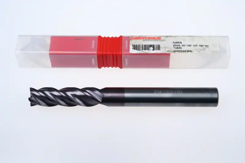 VHM Fräser Ø16x55mm Länge 150m SARA Schaftfräser HPC